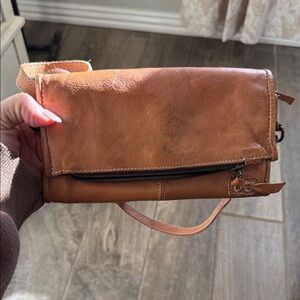BedStu Amina Leather Crossbody Bag